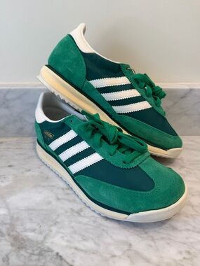 adidas Originals SL 72 RS Sneaker - Woman’s SIZE 6